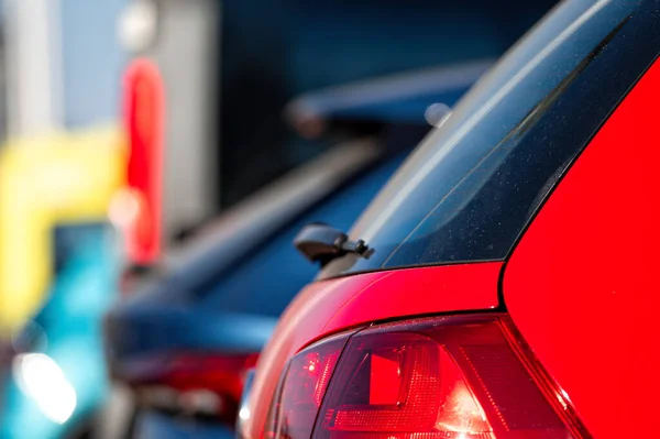 Primer Plano Las Luces Traseras Los Coches Fila Enfoque Aelectivo —  Fotos de Stock