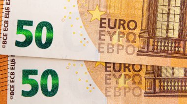 Ekonomik ve ticari sistemin bir parçası olarak 50 avroluk banknotlar, Euro banknotları, yakın plan