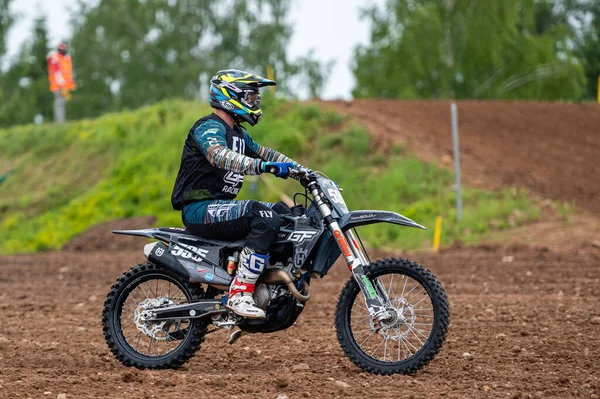 Dobele Letonia Junio 2022 Motocross Rider Acción Largo Del Camino — Foto de Stock