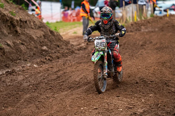 Dobele Letonia Junio 2022 Motocross Rider Acción Largo Del Camino — Foto de Stock