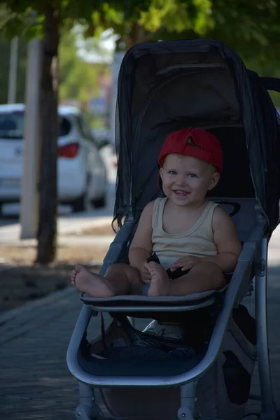 Portret Van Een Prachtige Pasgeboren Baby — Stockfoto