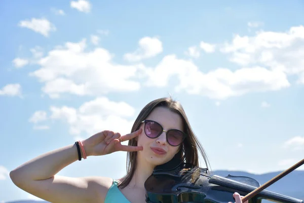 Mooi Portret Van Een Meisje Een Viool — Stockfoto