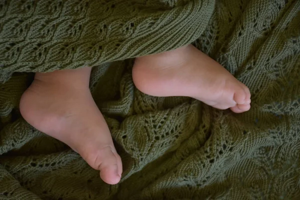Closeup View Kid Feet Child Sleeping Covered Blanket — стоковое фото