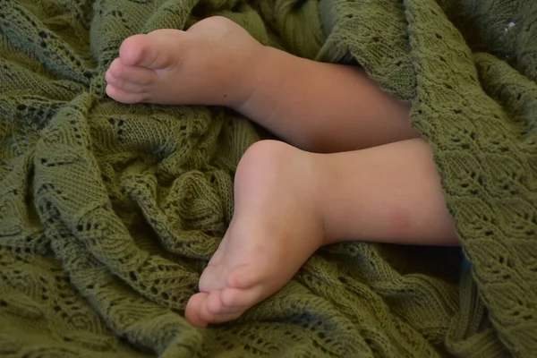 Selective Focus Child Sleeping Covered Blanket — Φωτογραφία Αρχείου