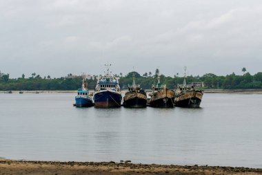 Dar Es Salaam, Tanzanya 'da balıkçı tekneleri