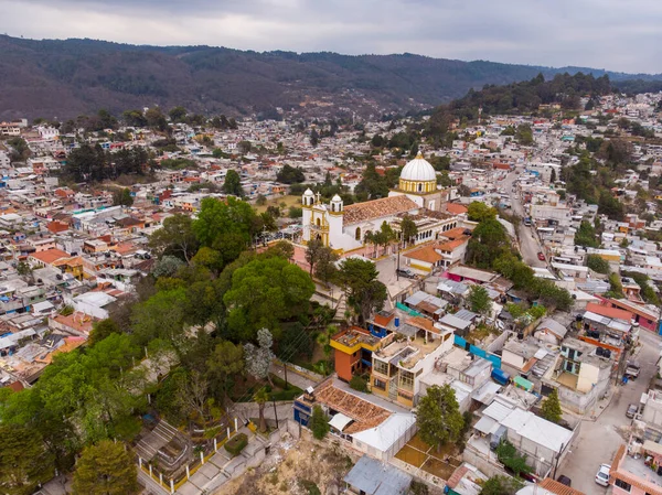 Aerial drone hsot of Guadalupe Church in San Cristobal de las Casas. Iglesia de Nuestra Senora de Guadalupe on the hill — Fotografia de Stock