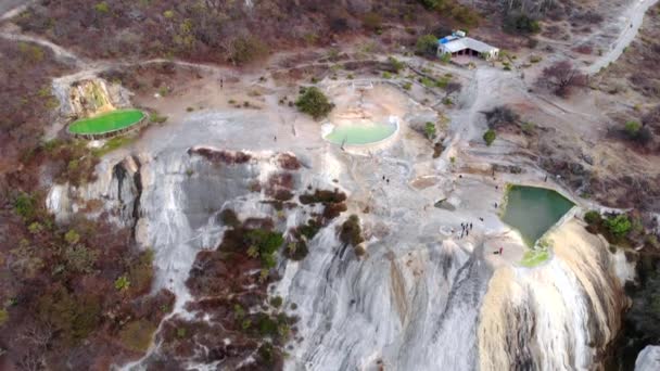 Flygdrönare Skott Naturliga Förstenade Vattenfall Hierve Agua Mexiko Oaxaca — Stockvideo