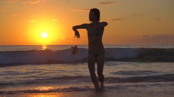 Elegant Asian Girl Dancing Beach Swimming Suit Sunset Time Ocean — Stock video