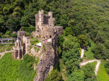 Rheinstein Şatosu, Trechtingshausen, Unesco Dünya Mirası Bölgesi Orta Ren Vadisi, Rhineland-Palatinate, Almanya. hava durumu