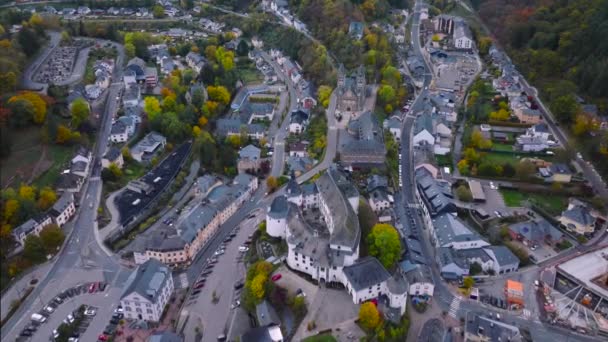 Drone Aereo Colpo Città Clervaux Nord Del Lussemburgo Scena Serale — Video Stock