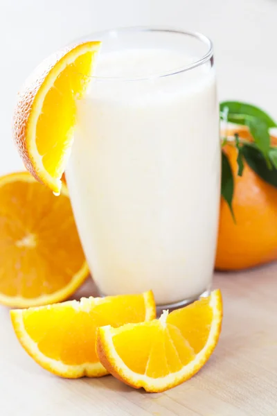 Orange smoothie — Stock Photo, Image