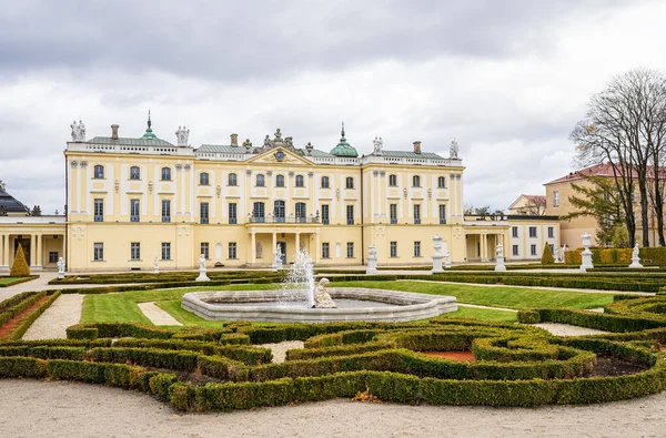 Branicki παλάτι στο Bialystok της Πολωνίας — Φωτογραφία Αρχείου