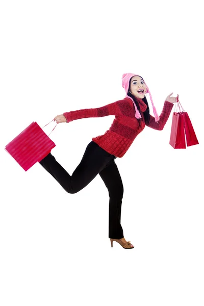 Gelukkig shopper geïsoleerd in wit — Stockfoto