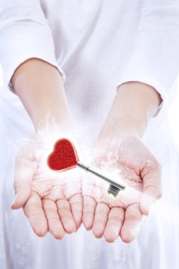 aşk anahtar hediye