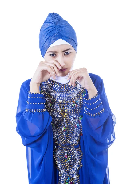 Crying female muslim in blue dress - isolated — Stock Photo, Image