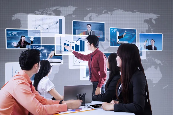 Business presentation using futuristic interface — Stock Photo, Image