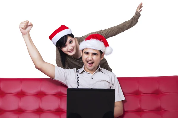 Casal de Natal comemorar seu sucesso — Fotografia de Stock