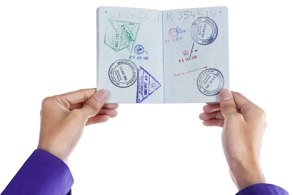 Рука с паспортом — стоковое фото
