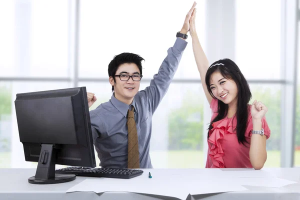 Successful business couple — Stock Photo, Image