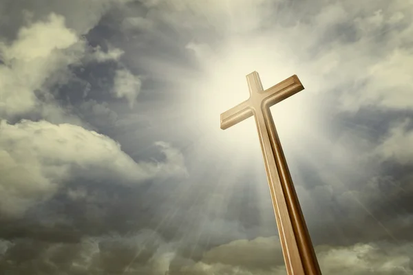 Cross against the sky — Stock Photo, Image