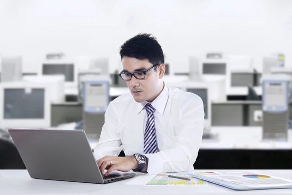 Asian businessman is working at office — Stock Photo, Image