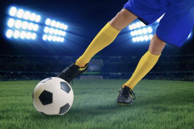 1 topu tekmeleme futbolcu