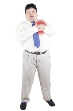 şişman adam Başlarken kalp krizi