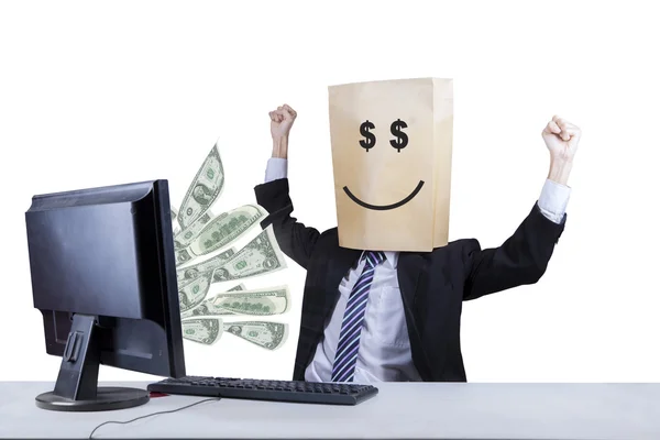 Blij gezicht van zakenman op zoek geld 2 — Stockfoto