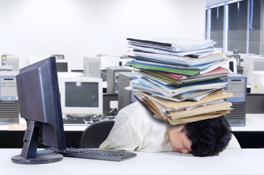 Office depresif şişman işadamı
