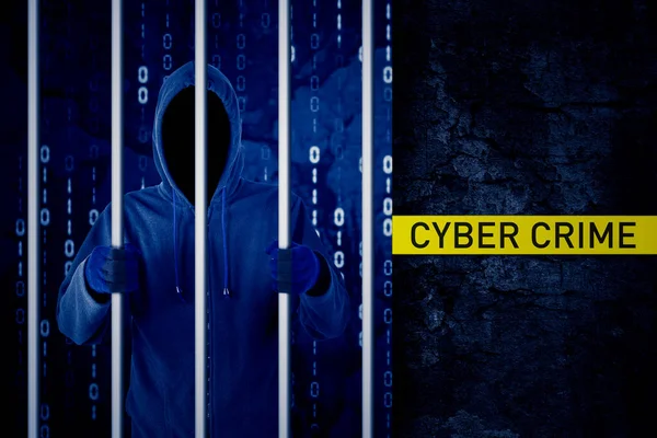 Obrázek Mužského Hackera Stojícího Vězení Když Páchá Kyberkriminalitu — Stock fotografie