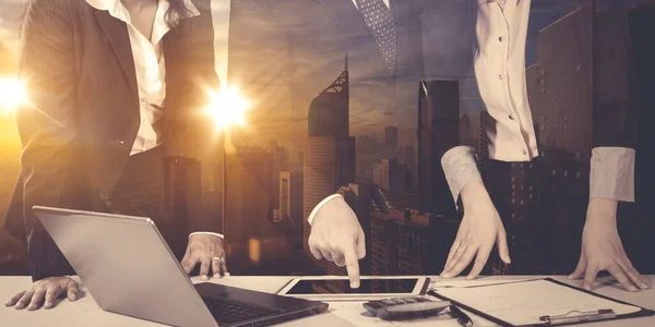 Double Exposure Three Business People Using Tablet Laptop While Having — Stock Photo, Image