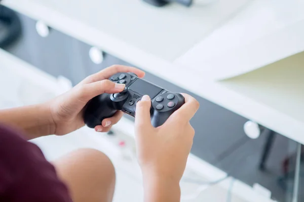 Close Preteen Boy Hands Using Joystick While Playing Video Games — Stockfoto