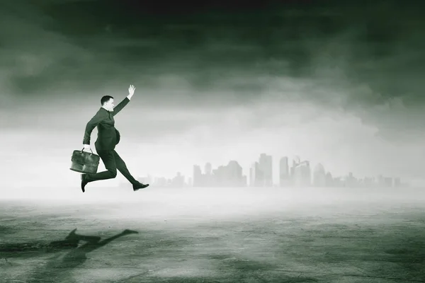 Side View Caucasian Businessman Carrying Suitcase While Running Fast Misty — Foto Stock