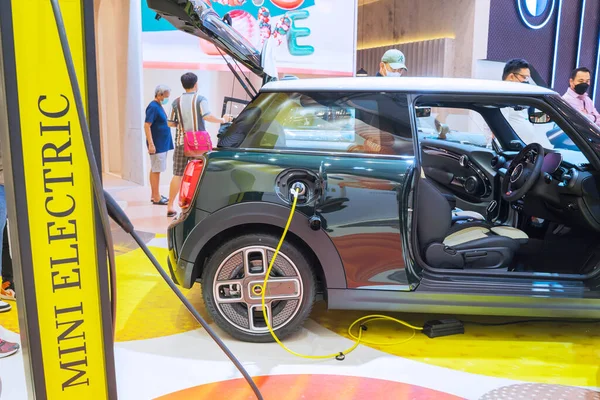 Tangerang Indonesia August 2022 New Mini Electric Car Plugged Charge — Stock Fotó