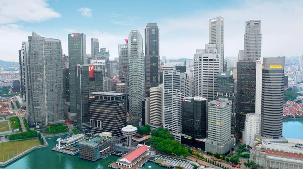 Singapore September 2022 Luchtfoto Van Moderne Wolkenkrabber Met Blauwe Lucht — Stockfoto