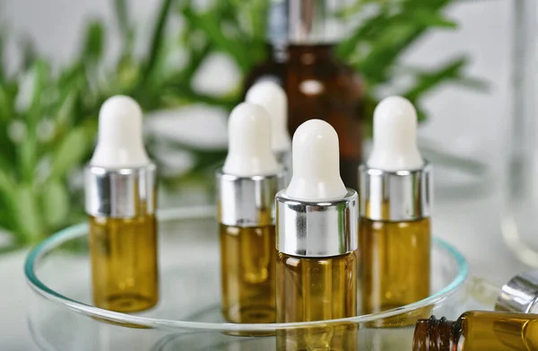 Natural Skincare Beauty Products Organic Extraction Research Concentrate Serum Scientific — Foto de Stock