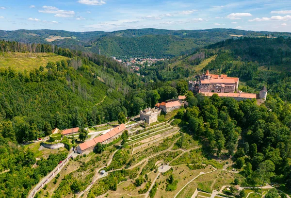 Aerial Drone Fly Pernstejn Castle Czech Republic Vysocina Region Nedvedice — Stok fotoğraf