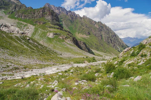Scénický Pohled Adyrsu Gorge Trek Horu Ullu Tau Příroda Cestování — Stock fotografie