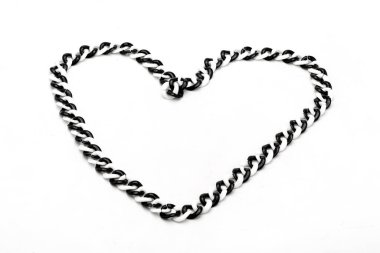 Siyah beyaz plastik boncuklar