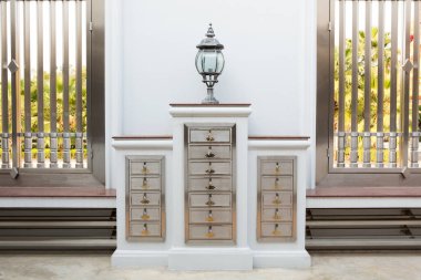 Kışın yün süveter