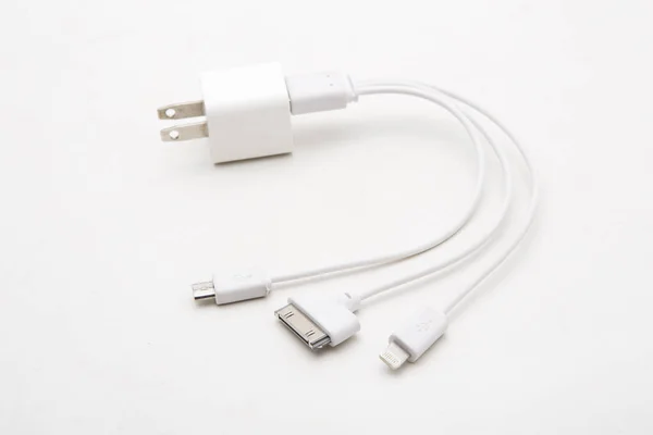 Olika Usb Laddning Pluggar Vit Bakgrund — Stockfoto