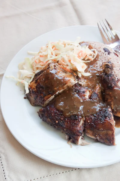 Jerk Chicken with Rice - Caribbean Style — Stockfoto