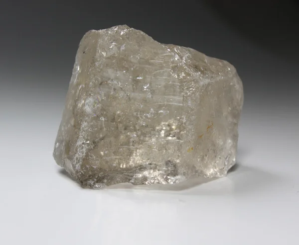 dumanlı kuvars (rauchtopaz) mineral