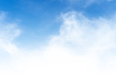 Açık bir günde güzel tropik plajların ve denizin doğal manzarası Phuket Tayland