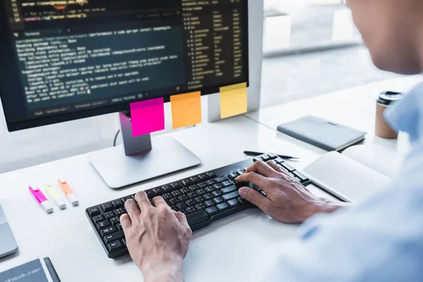 Junge Professionelle Programmierer Die Der Entwicklung Von Programmierung Und Website — Stockfoto