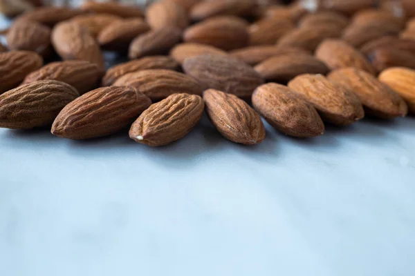 Almond Kernels White Background Situated Horizontal Line — Stock Photo, Image