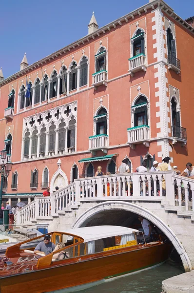 Palazzo dandolo v Benátkách — Stock fotografie