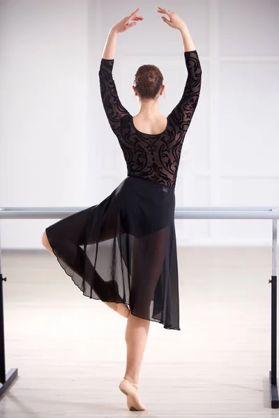 Prachtige Ballerina Training Lichte Klasse — Stockfoto