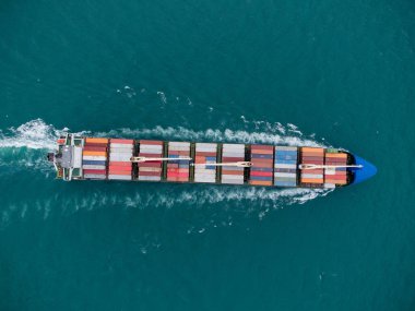 Bulgaristan 'daki güzel, vahşi plajın havadan görünüşü