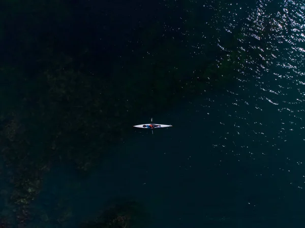 Вид Зверху Невелику Групу Людей Морський Байдарка — стокове фото